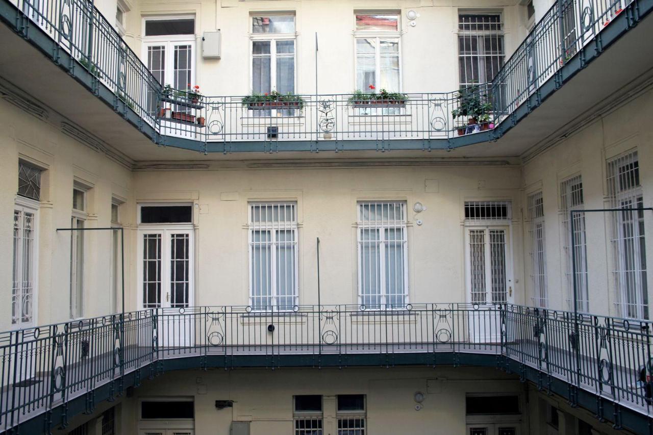 Central Ferenciek Apartments Budapest Kültér fotó